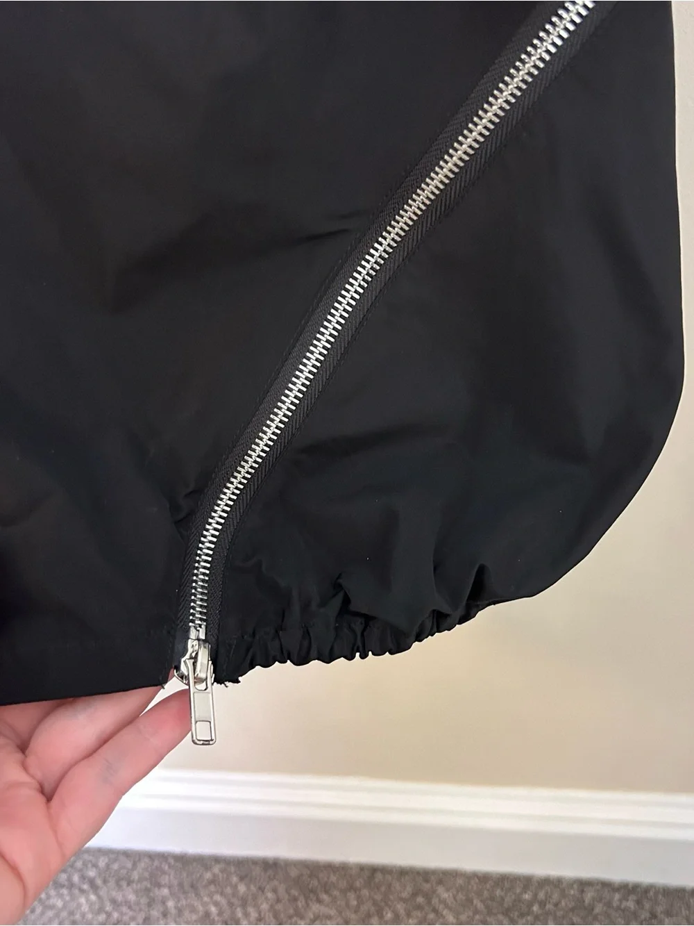 Sun Kim XL Parachute jacket/ coat Drawstring Black Oversize With Pockets VGC - Picture 7 of 11